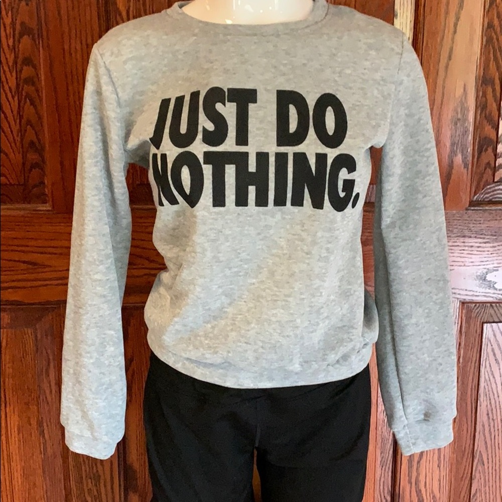 Gray Women’s Graphic Sweatshirt